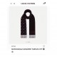 Price LV2023 new fall and winter the most beautiful men and women cashmere scarf Front is the star logo gradient blue The reverse side is a surprise plaid pattern very unique and moisturizing a scarf cashmere texture sof