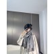 Price Rage to stay, rare high-end women's models   family members welfare   LV very positive men and women scarves ~ fabric love, very soft and delicate comfortable,   atmospheric simplicity, super good-looking men and w