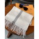 Rare high-end men's models, family benefits  LV very positive men's scarf ~ fabric love, very soft and delicate comfortable  atmospheric simplicity, super good-looking men's God with the color, any boy will like the para