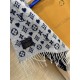 [  can be trusted with a high level of chic!!! Quality is super awesome, this price is truly super value to home! LV another fall and winter models scarf, old flower is LV's most fashionable design! The special thing abo