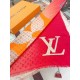 New models on   genuinely awesome   donkey home new [L gradient pattern 90] silk square scarf, convergence of Louis Vuitton elements Monogram LV letters, gradient color with silk fabrics gorgeous texture, and ready-to-we