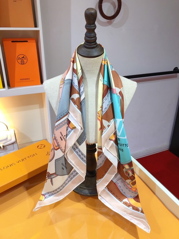 Price  SLV2332  Original Lv [TAG ME Luggage Tag] 90cm Silk Square Scarf, focusing on Louis Vuitton's travel legacy and adventurous spirit, depicts the traditional luggage tag motifs in warm colors, rendered on top of the