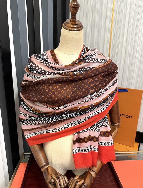 Price on the new LV home 2023 latest models   top design is too beautiful, truly awesome   [double-sided 300 support ring velvet long scarf]    physical genuinely beautiful   shawl with prints      regardless of the desi