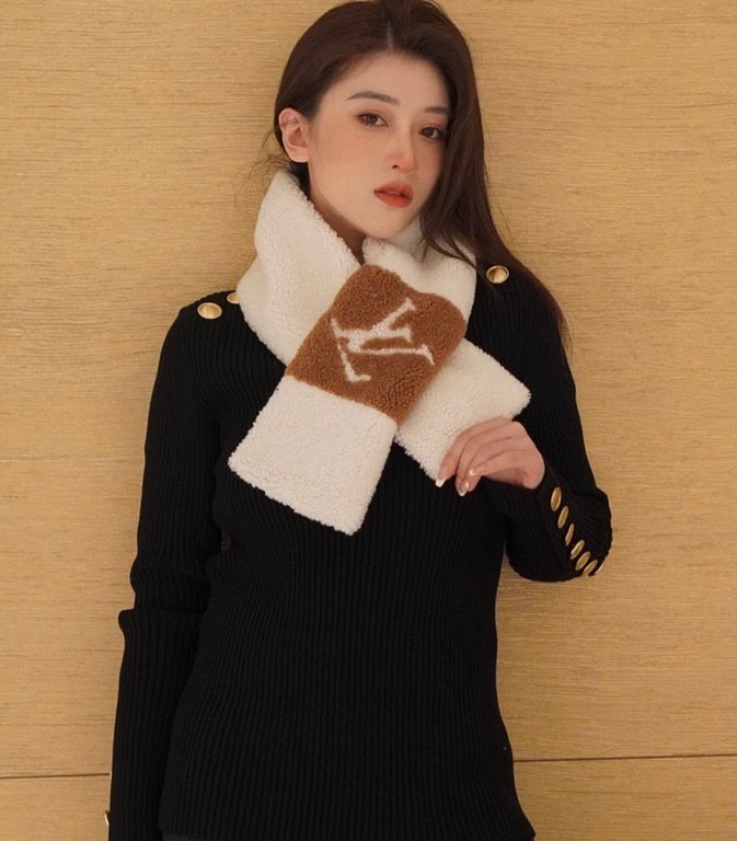 New Shipping】  LV Shearling Teddy Scarf Autumn and winter coat good friend! The latest models,, put out a small amount of basically empty seconds, this time to grab grab, super versatile,, 110  17cm. lambswool short fur 