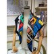 Silk new  counter synchronization   genuinely praise   donkey family [Parisian style 90] silk square scarf, LV 90 square scarf depicts the Parisian landscape outside the window, tells Louis Vuitton's travel mood. Letters