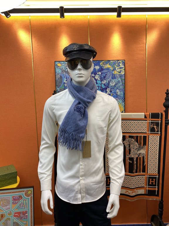 (Ba Baoli) super in the center of the very stable    our men's scarves and buy and cherish ~ ~ ~ men's models are really few and far between, only a few models a year, are export orders so it is more difficult to meet. M