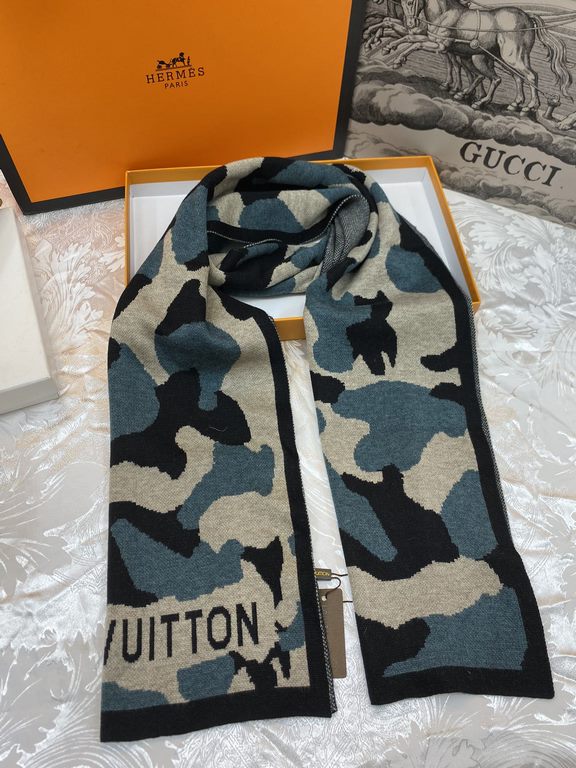 (LV) super fancy very stable    our men's scarves and buy and cherish ~ ~ ~ men's models are really few and far between, only a few models a year, are export orders so it is more difficult to meet. Men's things pay atten