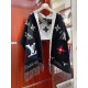 !!!LV new 10,000 heavyweight shawl!!!! The classic black and white cashmere shawl has a new feel and is really beautiful and textured! It has a very nice and cute name Teddy! The Teddy Reykjavik Scarf is a cashmere pashm