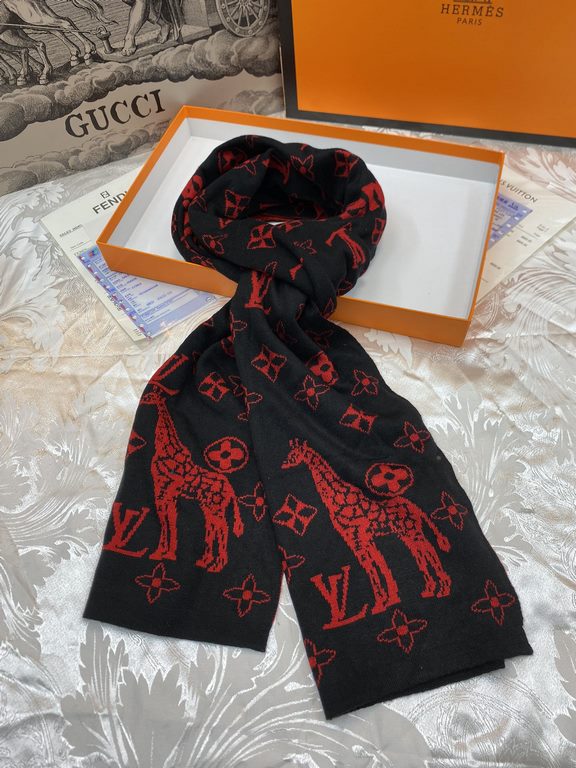 (LV) original single quality Imperial Hall of Fame superb donkey! Autumn and winter counter in the sale of top cashmere knitted scarf. With exquisite simple pattern combination into a classic pattern beautiful to the ext