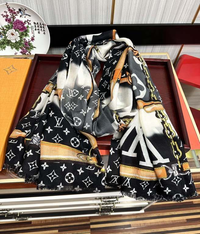 LV 2023 latest models   top design is too beautiful, genuinely awesome   [cashmere long scarf]    physical genuinely beautiful   shawl with prints      regardless of the design of the airbrush are very in place   details