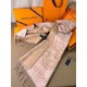 PriceOn the Dragon limited models oatmeal pink LV scarf! LV letters and brilliant as jewelry Monogram pattern and then fill in the brand's charm to the soft style to tell the romantic words! Size 45cm  195cm, Material 10