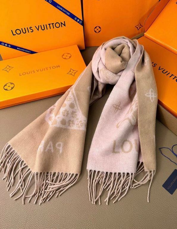 PriceOn the Dragon limited models oatmeal pink LV scarf! LV letters and brilliant as jewelry Monogram pattern and then fill in the brand's charm to the soft style to tell the romantic words! Size 45cm  195cm, Material 10