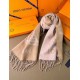 PriceOn the Dragon limited models oatmeal pink LV scarf! LV letters and brilliant as jewelry Monogram pattern and then fill in the brand's charm to the soft style to tell the romantic words! Size 45cm  195cm, Material 10