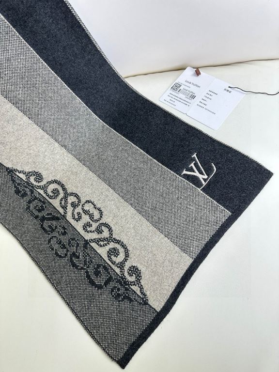 2023 Lv explosive new high-end men's scarf   [classic plaid jacquard] exclusive cattle   with ultra-high cashmere quality will be favored by this brand   This boutique is the market and its rare scarf knitting, low-key l