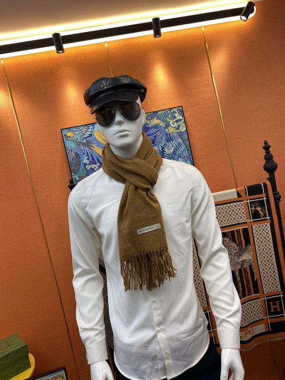 (Ba Baoli) super in the center of the very stable    our men's scarves and buy and cherish ~ ~ ~ men's models are really few and far between, only a few models a year, are export orders so it is more difficult to meet. M