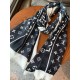 The scarf that will glow and shine is fashionable and versatile! LV new old flower long scarf] A great item to enhance your temperament and taste! Four seasons must have! Really unbeatable and practical! Lv rare cashmere