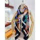 Price   High-end cashmere quality   LV counter new cashmere long scarf to wear, elegant and gorgeous  , through the luxury temperament, thin and thick, fine lightweight cashmere fabric, surrounded by a very comfortable, 