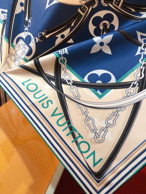 Price  SLV2306 Original Lv [ULTIMATE MONOGRAM] 90cm version, the square scarf interprets the brand's classic elements in a modern perspective. The large Monogram pattern spreads across the canvas, with straps, chains and