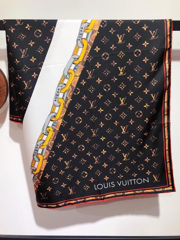 SLV2322  Original Lv [MONOGRAM SNAKE IT] 90cm Silk Square Scarf, SpringSummer collection presents the Monogram Snake It silk square scarf, reinterpretation of the classic elements with the power of creativity.The Monogra