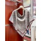 on the new   cashmere new  LV counter synchronization   really praise   donkey family [L double-sided handmade lace 100] cashmere square scarf, soft and warm small size printing, to achieve a variety of styling possibili