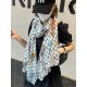 top guest silver line silver line cashmere long scarf, donkey family new [L cartoon pattern silver line long scarf] top cashmere printing, show LV letters in the classic Monogram pattern dexterity change, cartoon element