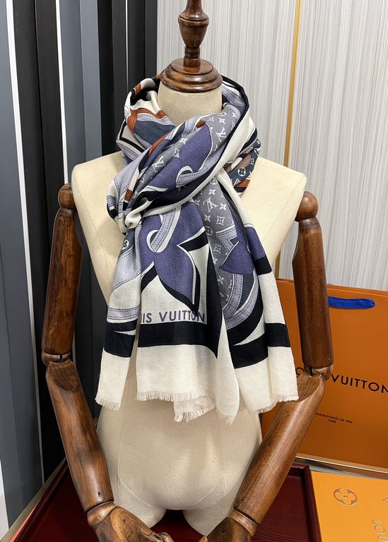 New LV 2023 latest models   top design is too beautiful, truly awesome   [double-sided ring velvet long scarf]    physical genuinely beautiful   shawl with prints      regardless of the design of the airbrush are very in