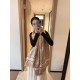 Original single authentic , LV counter new, foreign counter special. Scarf shawl, luxury atmosphere small qualifications   exquisite all the beautiful language used in it is not too much, the fashion mirror badge skillfu