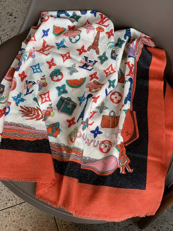 Will glow bright scarf 2023 spring new limited series popping to la LV original single authentic. Early fall staple models. Wear Le Tout Paris long scarf LV bags and the bottom of the logo rich details, more feminine cha