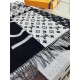 Series really only serve LV   scarf thickness is very warm, soft feel ~ we this price is really more than pro-mother! Physical hand absolutely feel super value to home   this year is very popular such a large shawl ~ out