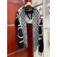 Series really only serve LV   scarf thickness is very warm, soft feel ~ we this price is really more than pro-mother! Physical hand absolutely feel super value to home   this year is very popular such a large shawl ~ out