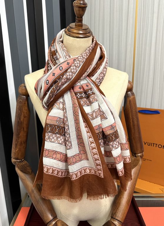 New LV home 2024 latest models   top design is too beautiful, truly awesome   [double-sided 300 support ring velvet long scarf]    physical genuinely beautiful   shawl with prints      regardless of the design of the air