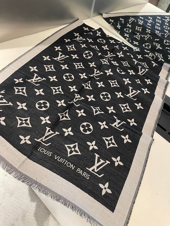 LV jacquard scarf truly awesome  original 11 customized   Miss LV long scarf taken from a fine, lightweight silk-wool blend, eye-catching presentation of the Monogram pattern and tasseled edges, and more Louis Vuitton lo