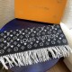 [  can be trusted with a high level of chic!!! Quality is super awesome, this price is truly super value to home! LV another fall and winter models scarf, old flower is LV's most fashionable design! The special thing abo