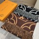 [The quality is super awesome, this price is truly super value to home! LV another fall and winter section scarf, old flower is LV's most fashionable design! The special thing about this section is that the style is Lv's