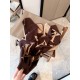 LV counter new, exquisite triangular needle lock edge Foreign counter special. Scarf shawl, luxury atmosphere small qualification   exquisite all the beautiful language used in it are not too much, the fashion mirror bad