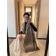 Original single authentic , LV counter new, foreign counter special. Scarf shawl, luxury atmosphere small qualifications   exquisite all the beautiful language used in it is not too much, the fashion mirror badge skillfu