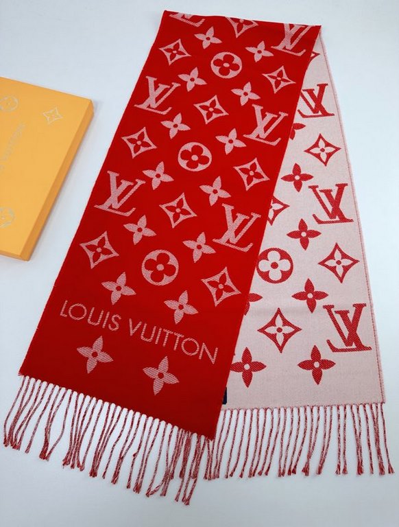 that   Simple letter combination2022 Counter New WoolSimply L's scarf amplifies the classic Monogram pattern across the entire width, illustrating the design heritage while brightening up the focus of everyday wear, with