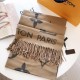 European version of the goods franchise 】 new Lv double-sided jacquard long beard scarf, fashionable big style, exquisite workmanship feel good, gift self-use super high cost-effective. Multi-age available, warmth and de