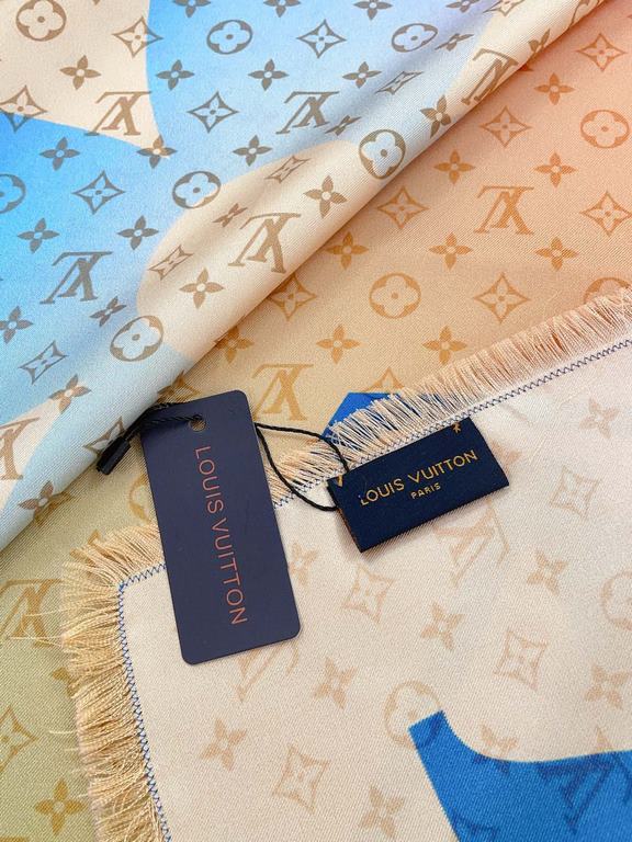 New models on   genuinely awesome   donkey home new [L gradient pattern 90] silk square scarf, convergence of Louis Vuitton elements Monogram LV letters, gradient color with silk fabrics gorgeous texture, and ready-to-we