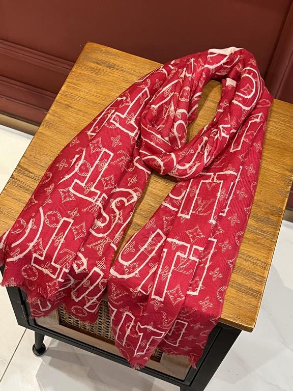 The new Lv print with the classic Monogram pattern and many of Louis Vuitton's signature design elements give this new scarf an enduring fashionable appeal. This scarf will add a touch of sophistication to a classic or t