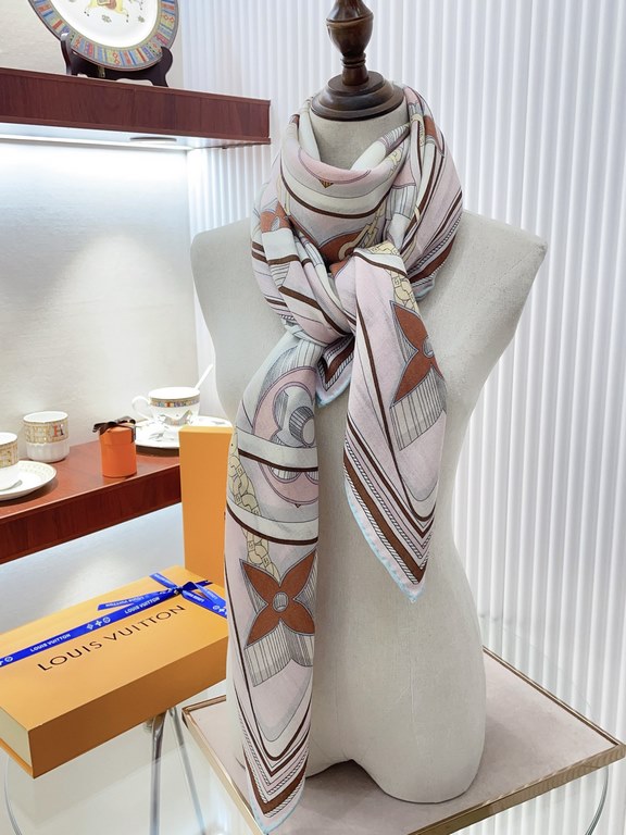 VIP recommended, LV perfect quality   soft . Hand feel are doing very well (design highlights a lot of very heavyweight)   heavyweight official website latest models. Customized grade fabric. Gives the scarf more very ea