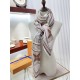 VIP recommended, LV perfect quality   soft . Hand feel are doing very well (design highlights a lot of very heavyweight)   heavyweight official website latest models. Customized grade fabric. Gives the scarf more very ea