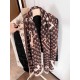 LV counter new, foreign counter special. Scarf shawl, luxury atmosphere small qualification tone   exquisite all the beautiful language used in it is not too much, the fashion mirror badge skillfully combined in the scar