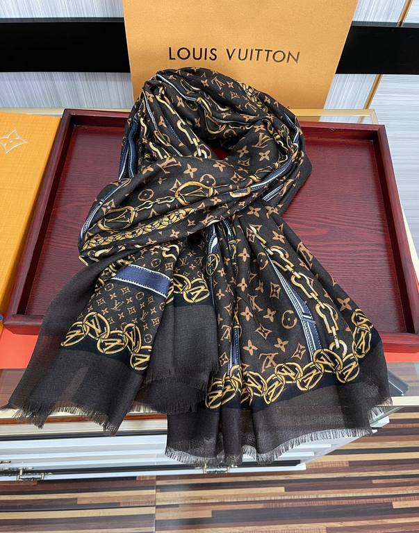 Price on the new LV home 2023 latest models   top design is too beautiful, truly awesome   [double-sided 300 support ring velvet long scarf]    physical genuinely beautiful   shawl with prints      regardless of the desi