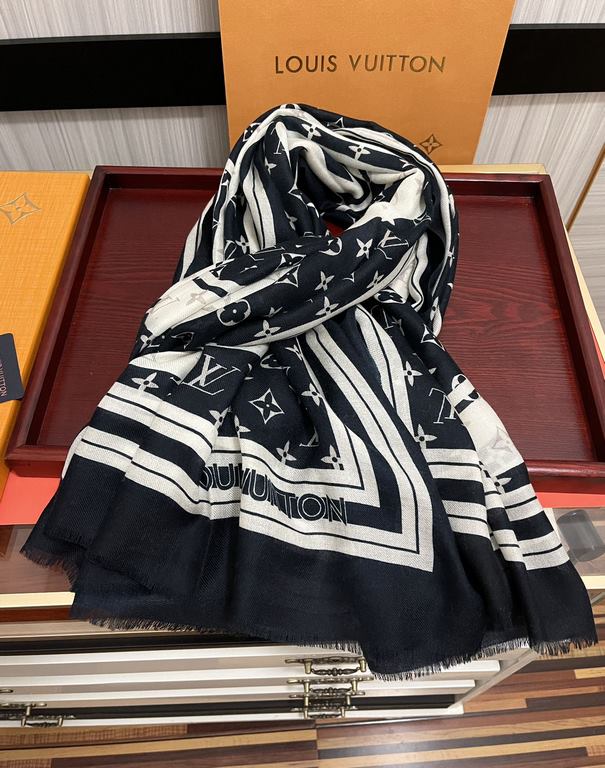 New LV 2023 latest models   top design is too beautiful, truly awesome   [double-sided ring velvet long scarf]    physical genuinely beautiful   shawl with prints      regardless of the design of the airbrush are very in