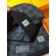 Price.RLV2105 [Original Gift Box Set] Classic LV Tessellated Wool Scarf   Hat This soft wool scarf utilizes fine knitting techniques to weave a classic Damier pattern, especially suitable for gifting, but also an ideal a