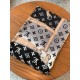 Lv's new chain   print with the classic Monogram pattern and many of Louis Vuitton's signature design elements give this new scarf an enduring fashionable appeal. This scarf will add a touch of sophistication to classic 