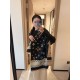 Original single authentic , LV counter new, foreign counter special. Scarf shawl, luxury atmosphere small qualifications   exquisite all the beautiful language used in it is not too much, the fashion mirror badge skillfu