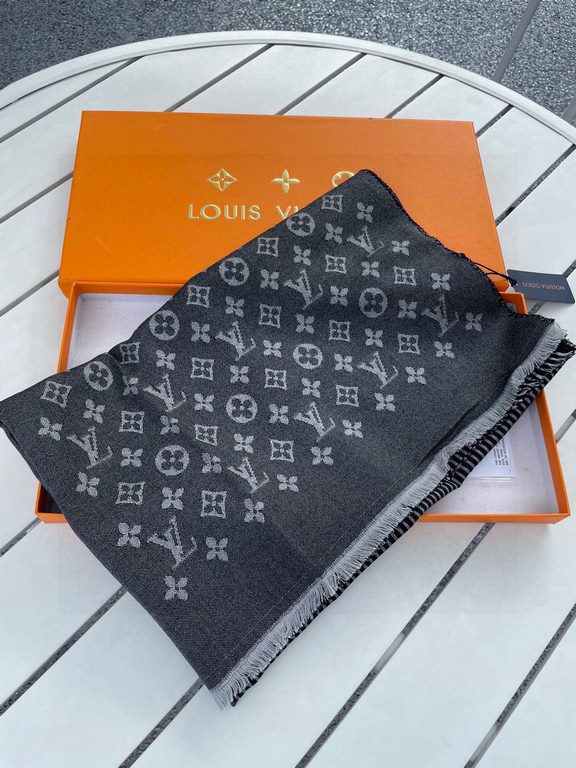 LV Louis Vuitton extreme hard goods   quality excellent excellent [tears] can pk counter of the most extreme quality   classic large Monogram is a personal have seen but you may not have seen the highest   woman's closet