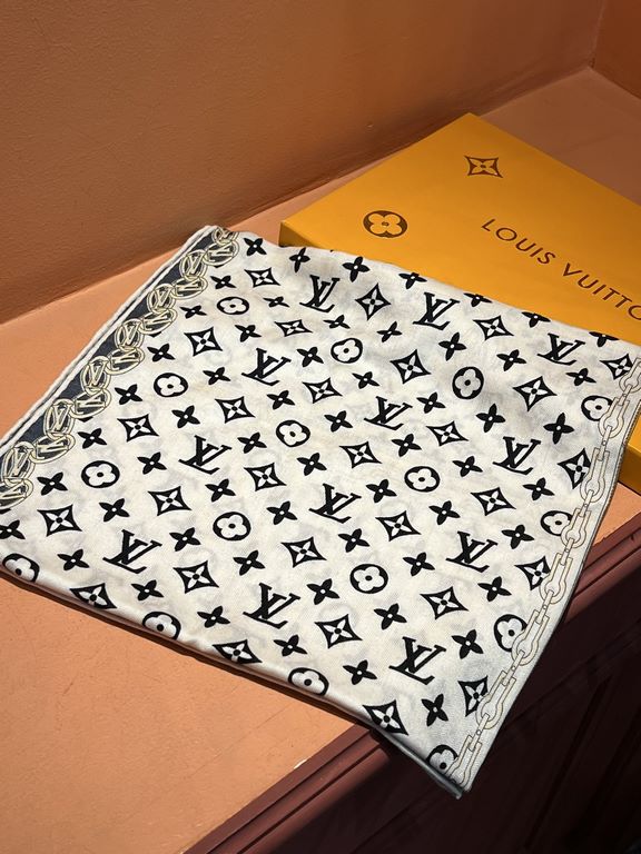 New   A thousand calls for the return of the King  !You can always trust the donkey LV old flower classicNo matter how the times change, how fashion is interpreted monogram will always be the symbol of Lv